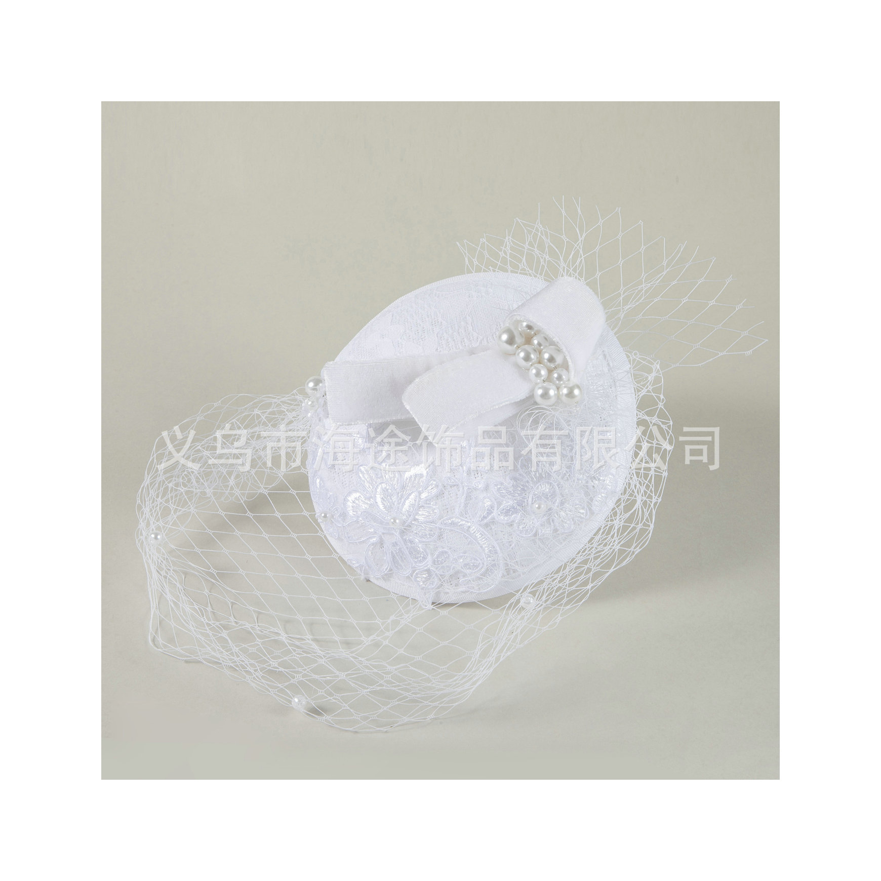 Wholesale of cross-border French retro cheongsam, formal dress, mesh top hat, banquet lady's hat, photography stage accessories Item Picture