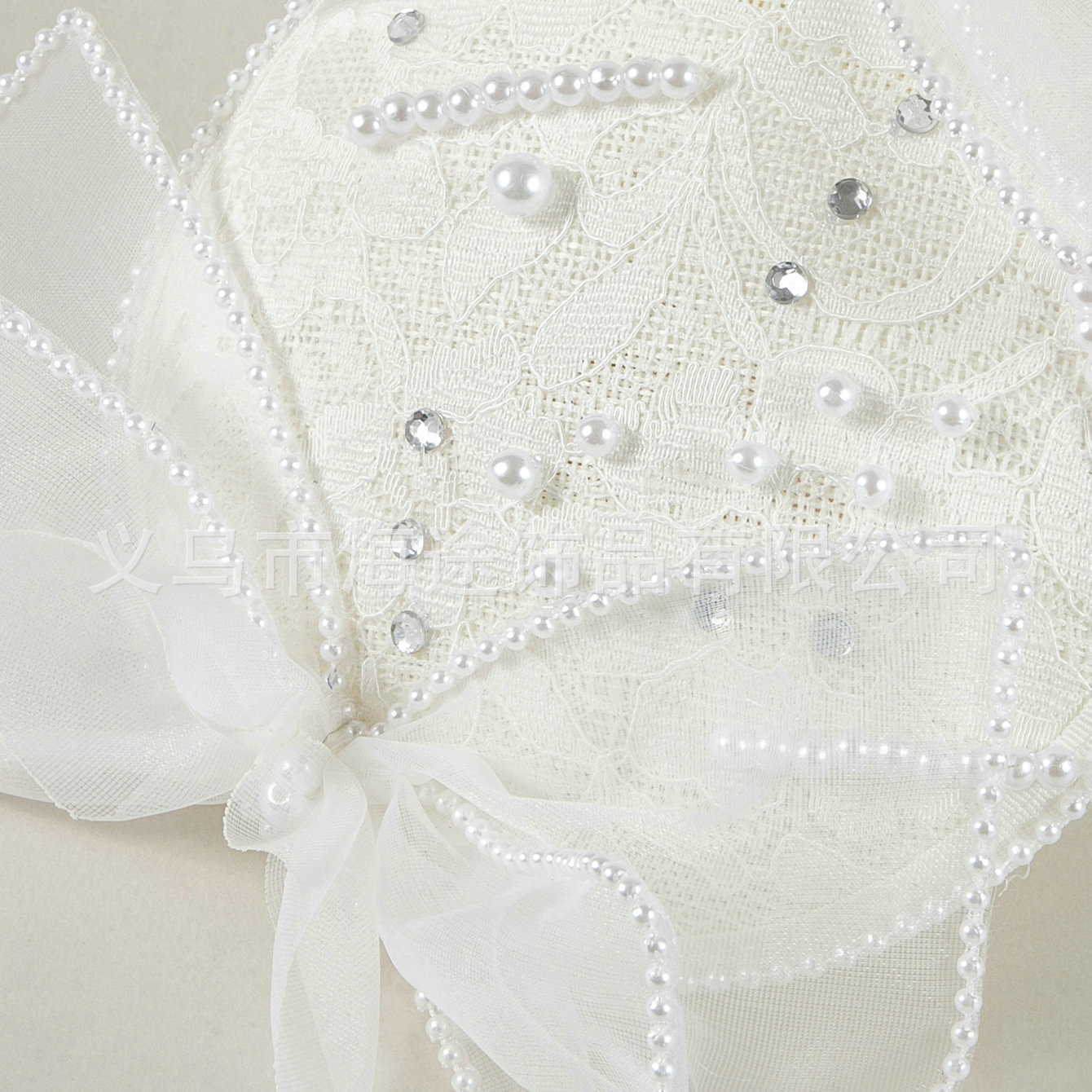Wholesale of European and American bridal hats with double bows, pearl gauze hats, Western-style linen gauze banquet hats for women, and bridal headwear details Picture