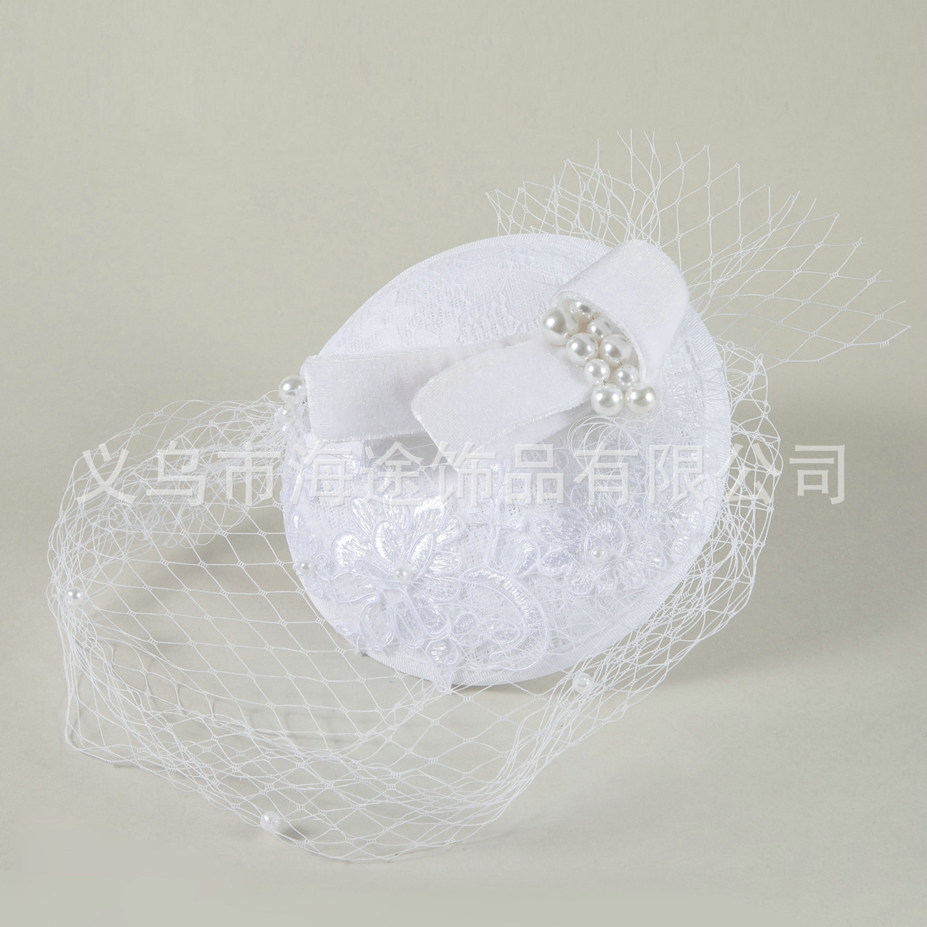 Wholesale of cross-border French retro cheongsam, formal dress, mesh top hat, banquet lady's hat, photography stage accessories Specification image