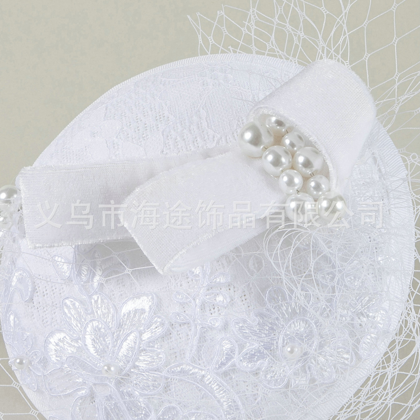 Wholesale of cross-border French retro cheongsam, formal dress, mesh top hat, banquet lady's hat, photography stage accessories Application Scenario