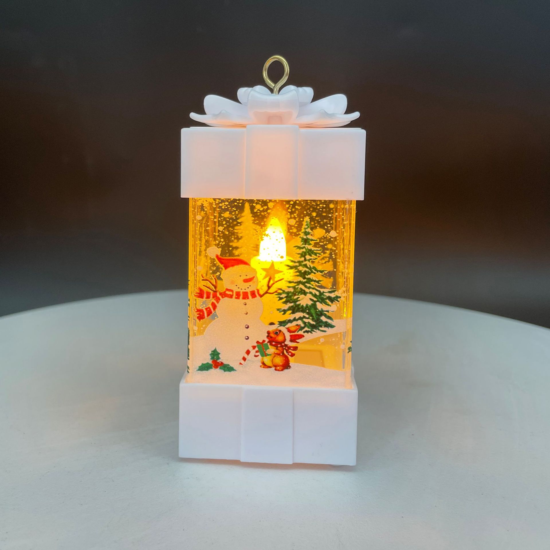 Christmas printed LED light-up gifts, ornaments, wind lamps, home display Windows, counters, night lights, patterns can be customized Application Scenario
