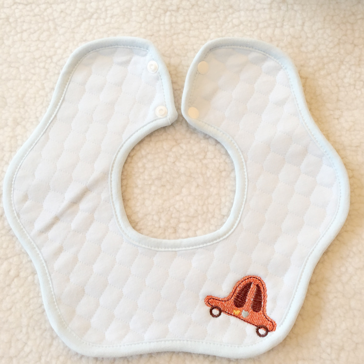 Baby saliva towel, flower waterproof cotton, 360-degree petals, rotatable saliva towel bib, infant bib Application Scenario
