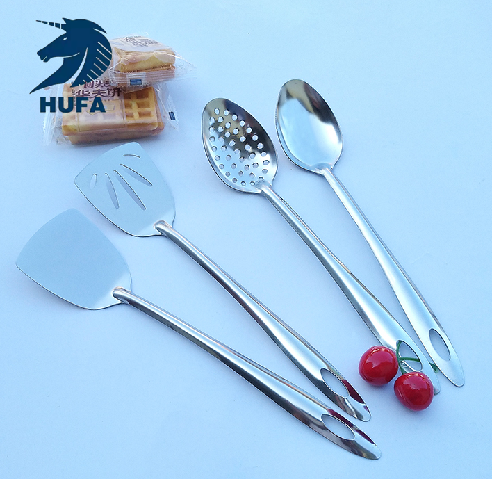 Advertising gift stainless steel tableware smiling face set, three-piece set of spoons, forks and chopsticks, customized tableware set for travel and outdoor activities