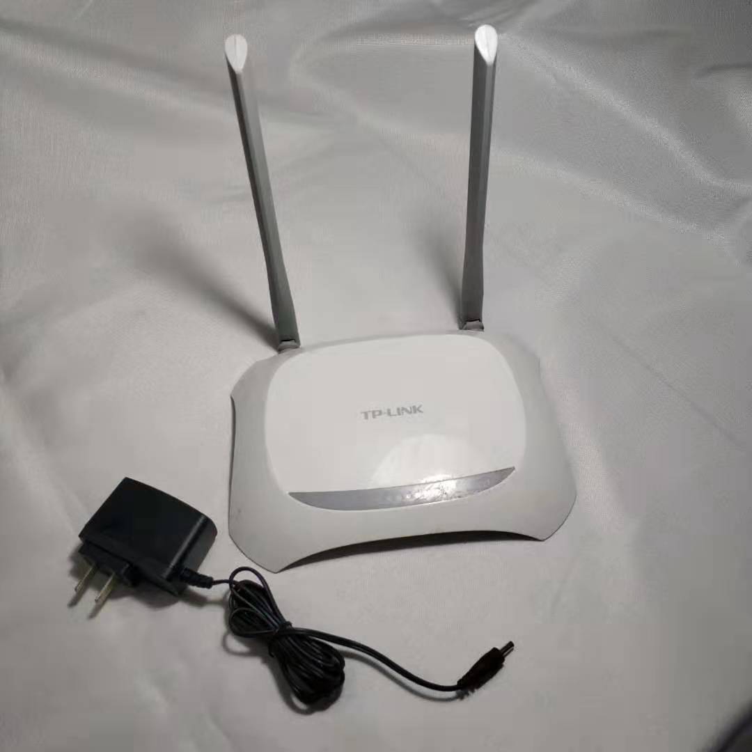 Second-hand TP-Link Wireless Router wifi through the wall TL-WR842N 300M wifi TP wireless