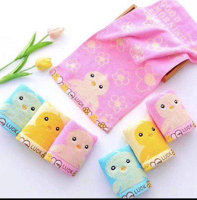 Children's face washcloth cotton absorbent chicken cartoon cute baby bath small washcloth children wipe face towel