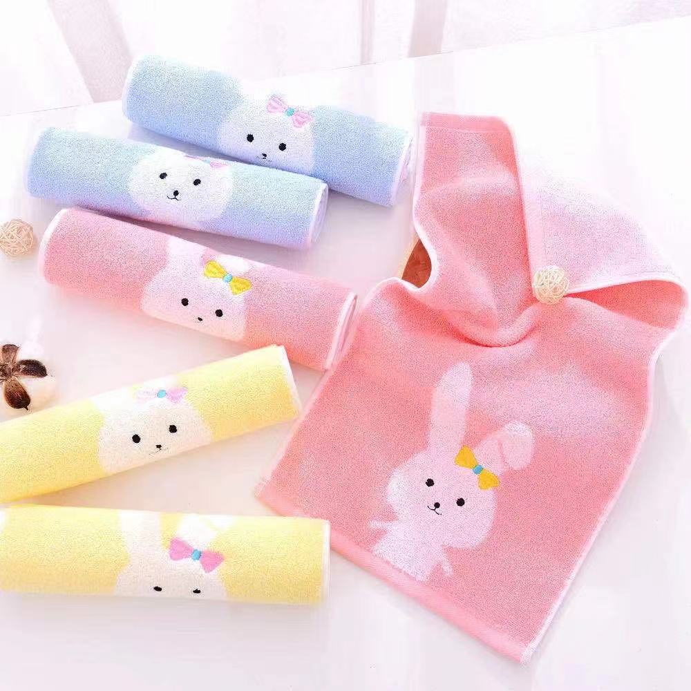Pure cotton children's towels, bath towels and face towels are soft, skin-friendly and do not shed. Cute cartoon absorbent face towels