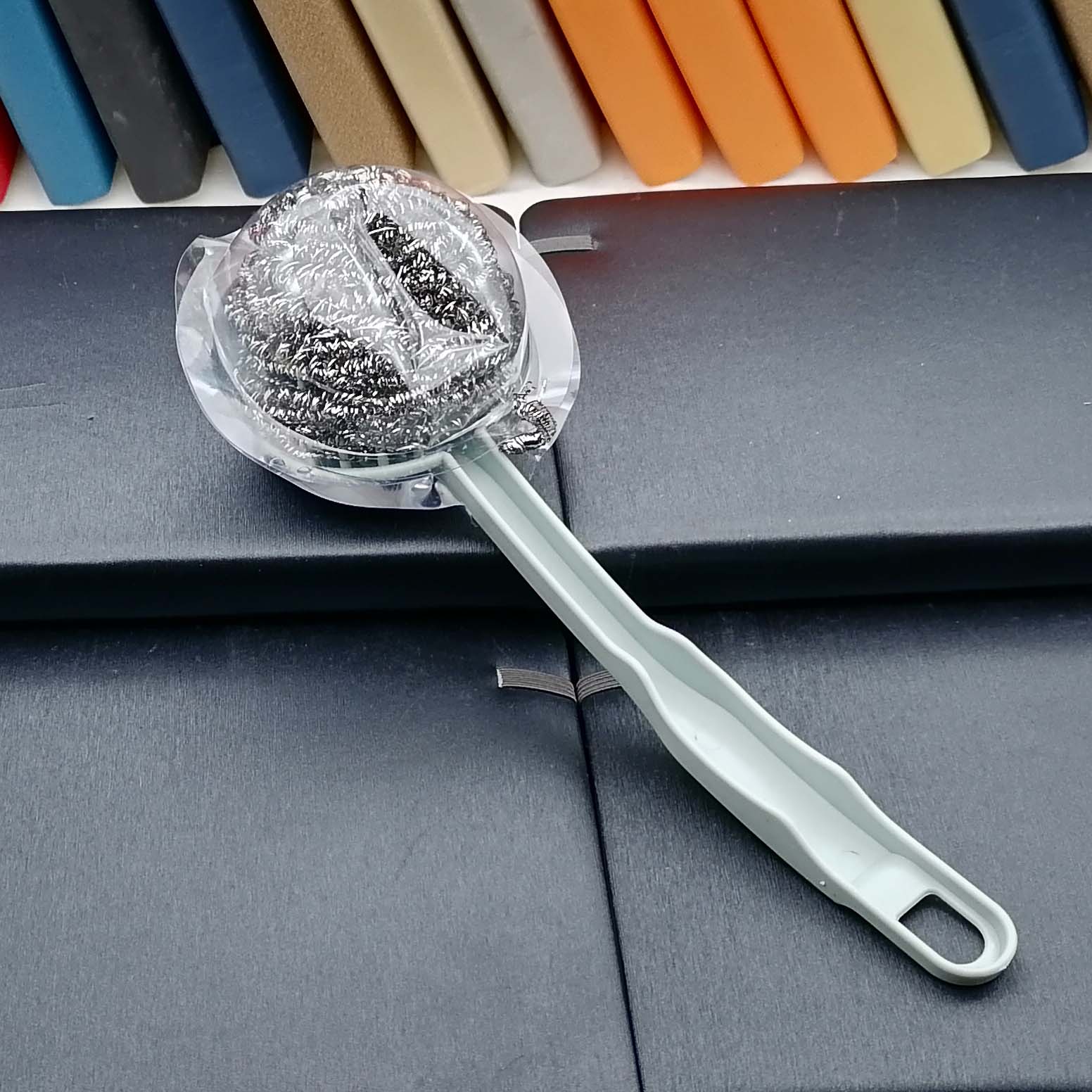 N2213 826# Premium Pot Brush, Pot washing tool, Pot brush, dish Washing brush, 2-yuan store in Yiwu Specification image