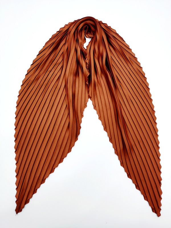 Solid color scarf 70*70 square scarf with pleated texture and silk-like feel, cross-border export version Specification image