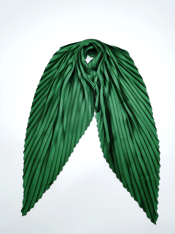 Solid color scarf 70*70 square scarf with pleated texture and silk-like feel, cross-border export version Item Picture