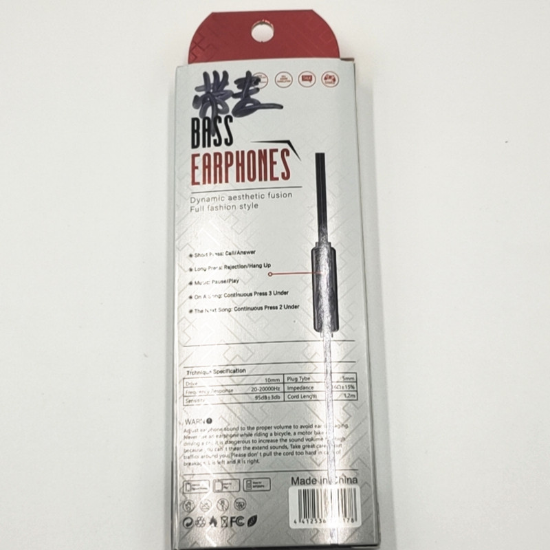 The in-ear wired volume control for mobile phones with microphone is suitable for the universal wired headphones of Apple, Huawei and Xiaomi Application Scenario