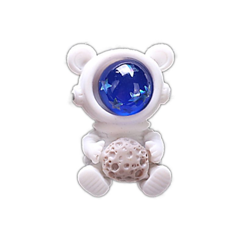 New creative astronaut spaceship resin jewelry accessories phone cases, hair ornaments, keychains, fridge magnets Item Picture