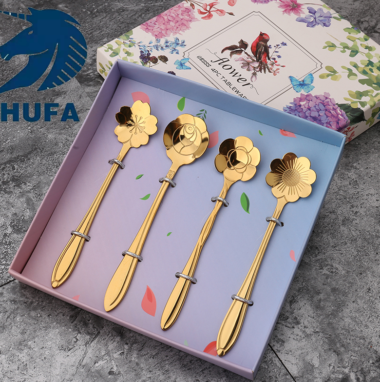Creative stainless steel cherry blossom spoon, long-handled petal stirring spoon, Ins-style golden rose spoon, wedding hand-mixed gift wholesale
