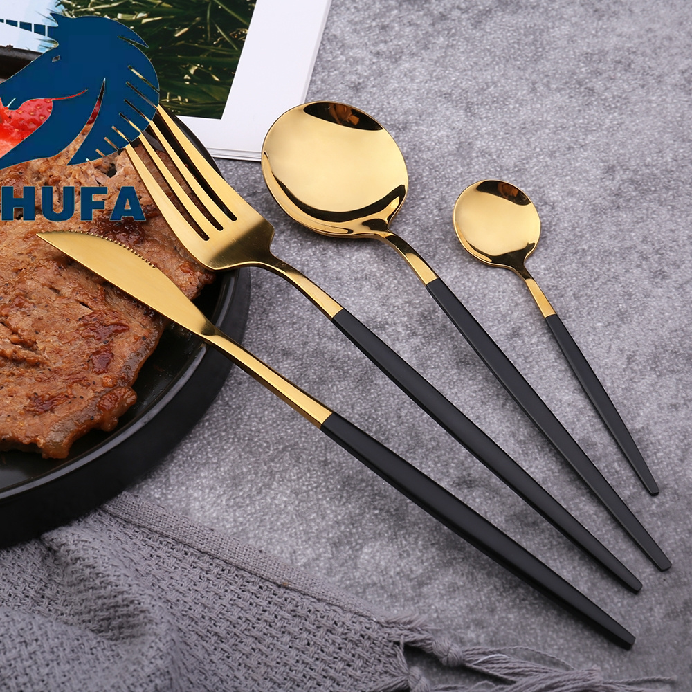 Stainless steel knives, forks, spoons and chopsticks, Portuguese black and gold Western steak set, bright knife and fork four-piece set, mirror spoon, stainless steel tableware set, easy to clean, stainless steel material, not easy to mold, mirror polished
