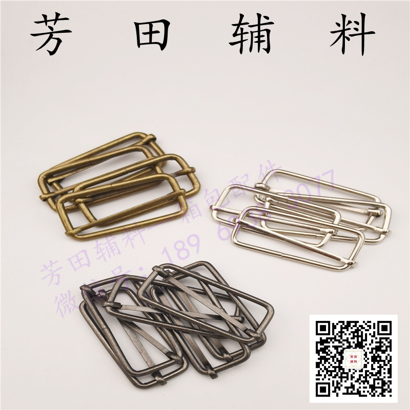 50 سحب داخلية داخلية من ثلاثة أزرار من الأحزمة الفضية البيضاء Item Picture