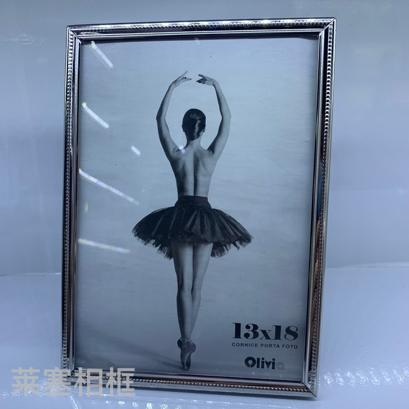 Dancing girl, stainless steel Nordic glass handicraft decoration, gift display, photo, living room, bedroom, metal photo frame Specification image