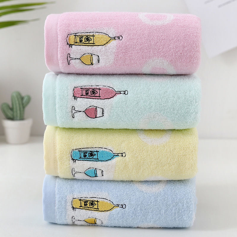 Wholesale pure cotton towels that absorb water and do not shed fibers. High-end all-cotton striped face towels for adults taking baths and washing faces. Wine glasses Application Scenario