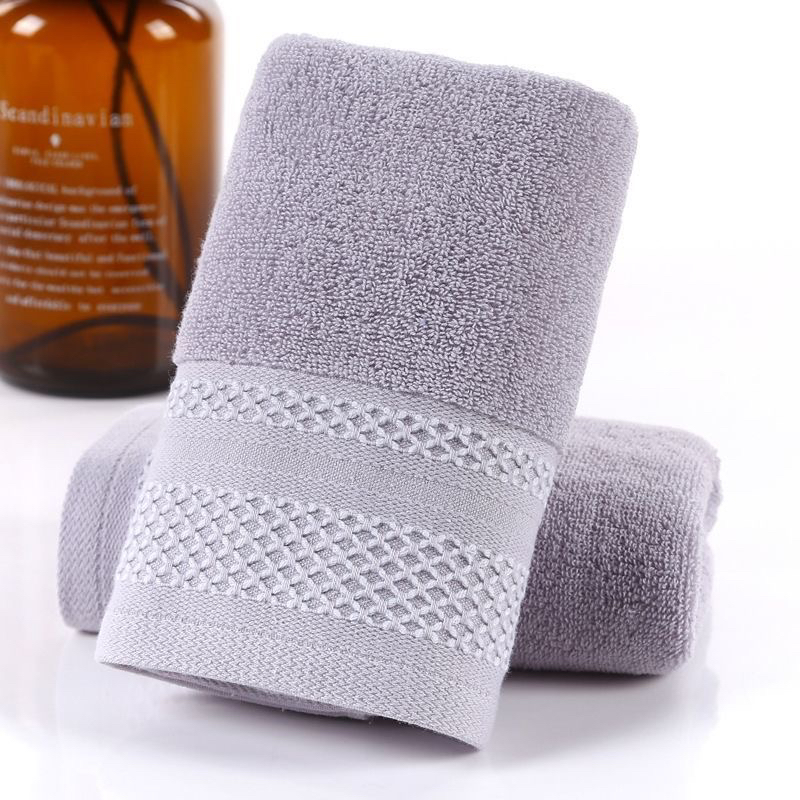 Pure cotton towel that absorbs water and does not shed fibers. Thickened and soft face towel. White checkered for home use. Male and female students take baths and wipe their faces Specification image