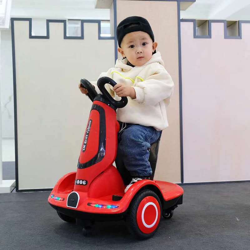 Children's electric car can be charged by a person with remote control toy buggy, student mobility scooter, infant drift balancing car