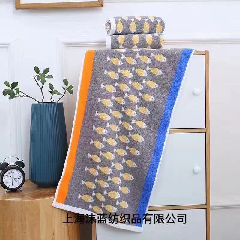 High-end towel, pure cotton, soft for washing face, absorbent and does not shed fibers, thickened face towel, adult couple, household small fish details Picture
