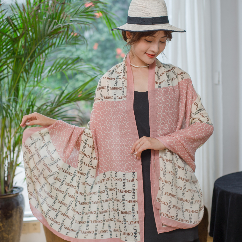 New long cotton and linen letter printed scarf for women's warmth, a silk scarf shawl for export in stock Specification image