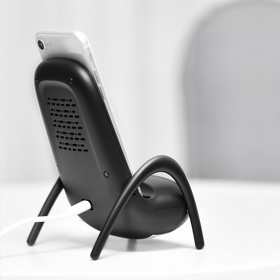 Tiktok Chair Speaker Wireless charger for Apple /// Oppo mobile phone fast charging