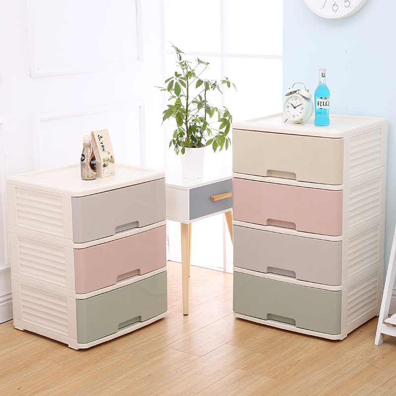 儿童衣柜实物图