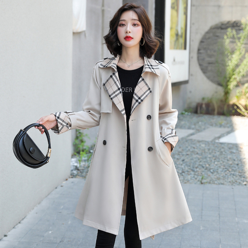 Wholesale of 2021 autumn new Korean style lapel checkered color-blocking double-breasted long-sleeved women's windbreaker ZY765 in stock details Picture