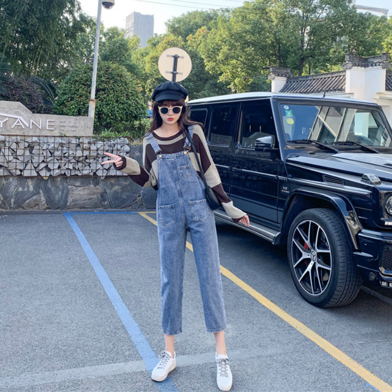 The new large-sized women's denim overalls for autumn and winter are loose and slimming, adding a nine-inch straight Harem pant for overweight girls Specification image