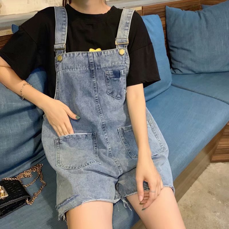 夏季新款牛仔背带裤女韩版宽松短裤潮流破洞显瘦直筒高腰盐系裤子