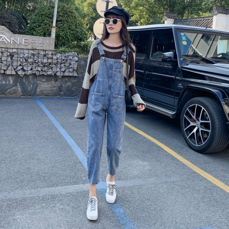 The new large-sized women's denim overalls for autumn and winter are loose and slimming, adding a nine-inch straight Harem pant for overweight girls Application Scenario