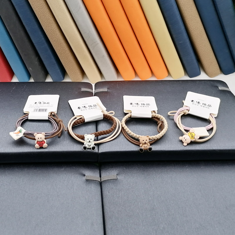 A2427 offers a variety of bear hair bands, hair accessories, hair lanyards, hair ties, hair bands and hair ties at a 2-yuan store in Yiwu Specification image