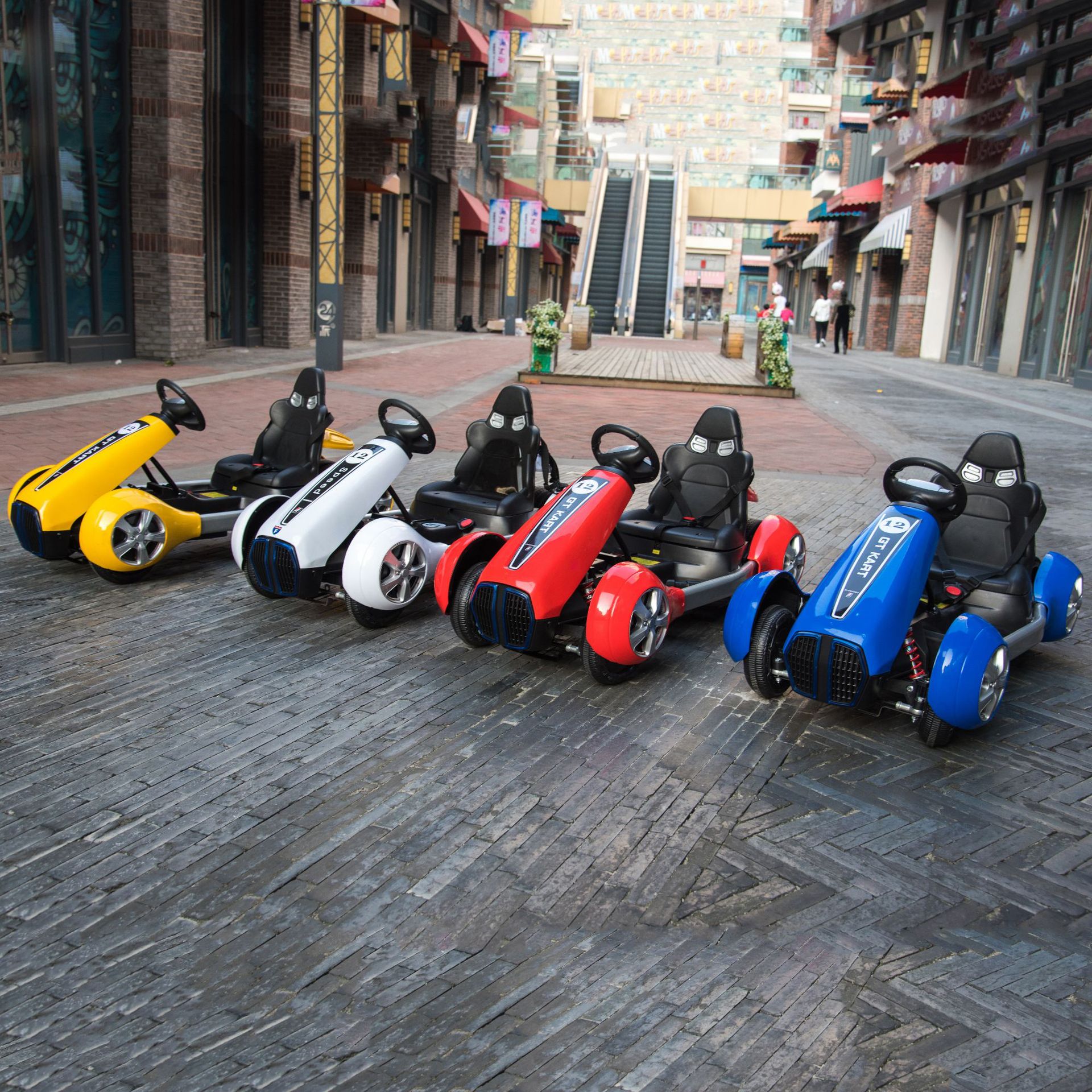 2022 Arab Dubai Qatar Foreign Trade Plaza Electric Children's Go-kart Drift bike child bike Application Scenario