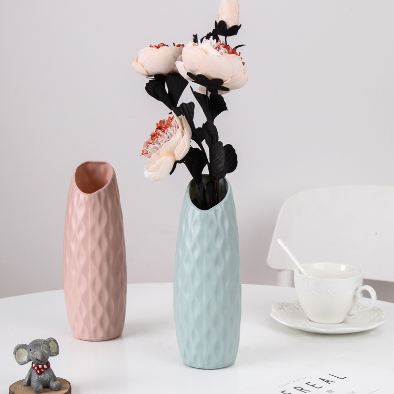 创意新品耐摔PE花瓶 斜口塑料花瓶 简约北欧色塑料花瓶详情图2
