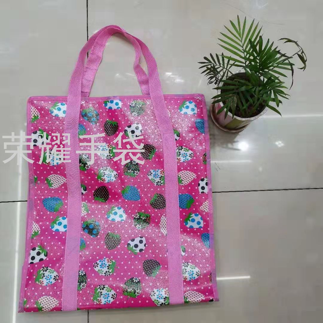 PE grid bags, shopping bags, gift bags, advertising bags Application Scenario