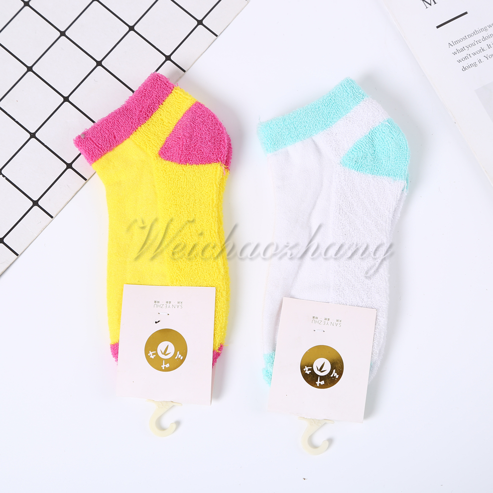 Comfortable and soft summer novel and colorful women's socks, summer thin, low-top, sweat-absorbing, odor-proof and breathable sports short socks details Picture