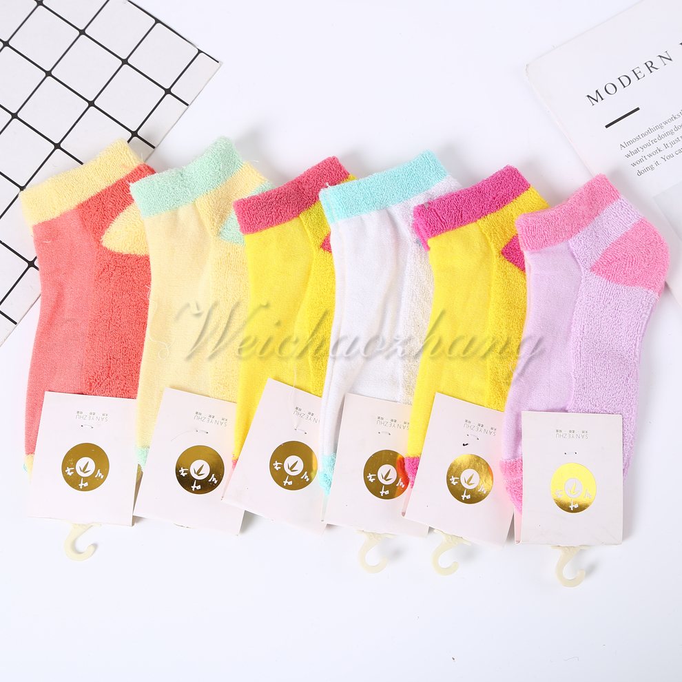 Comfortable and soft summer novel and colorful women's socks, summer thin, low-top, sweat-absorbing, odor-proof and breathable sports short socks