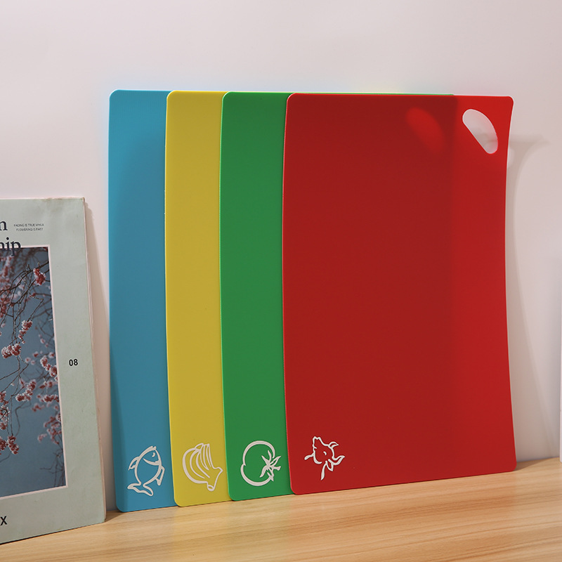 厂家直销四件套件套厨具1.3mm PP材质防粘板防滑菜板