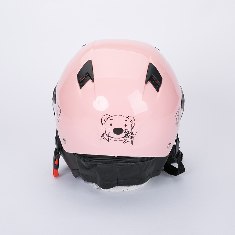PP winter Harley-Davidson helmet, electric bike riding helmet manufacturer, safety motorcycle helmet, thickened for women Application Scenario