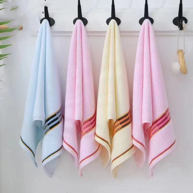 Para toda la familia uso diario de algodón suave y cómodo absorción de agua para lavar la cara en casa para limpiar la cara para bañarse sin perder el pelo cuadros rayas lote details Picture
