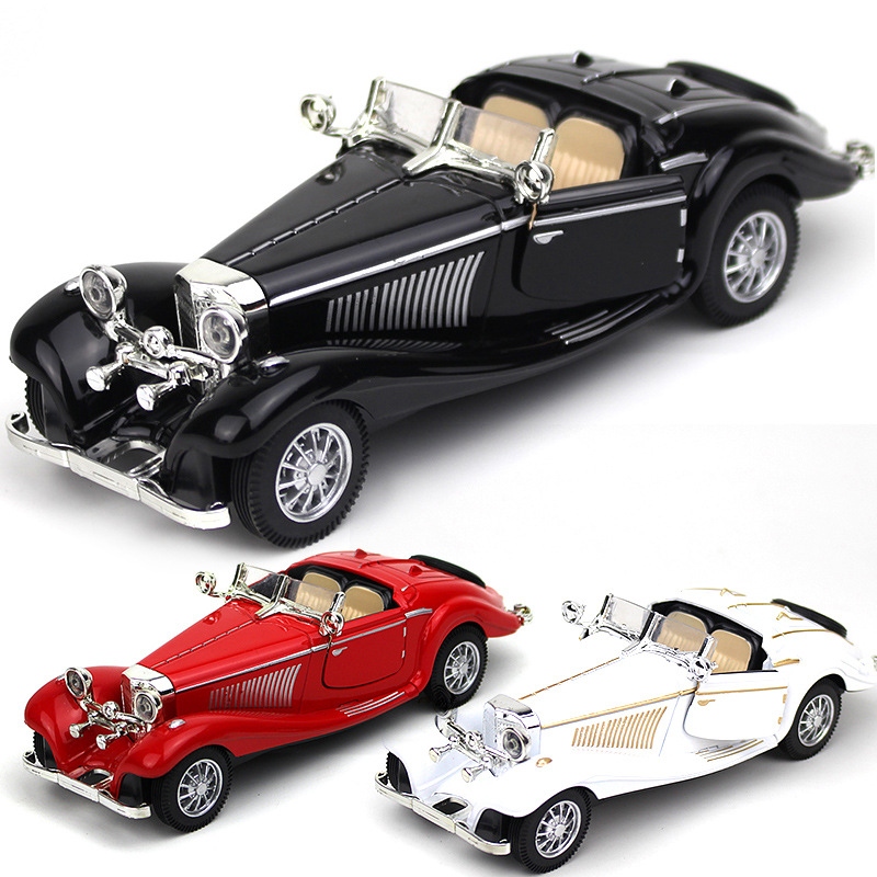 Cross-border foreign trade 1:28 alloy vintage car, retro 500K car model, static collection gift, cake ornament h full figure