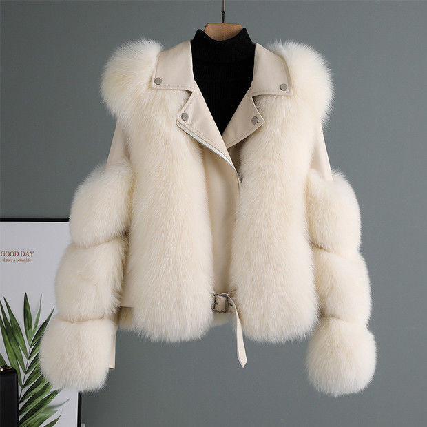 Wholesale women's clothing, Haining fur women's 2021 new style fox fur motorcycle jacket, autumn and winter young coat