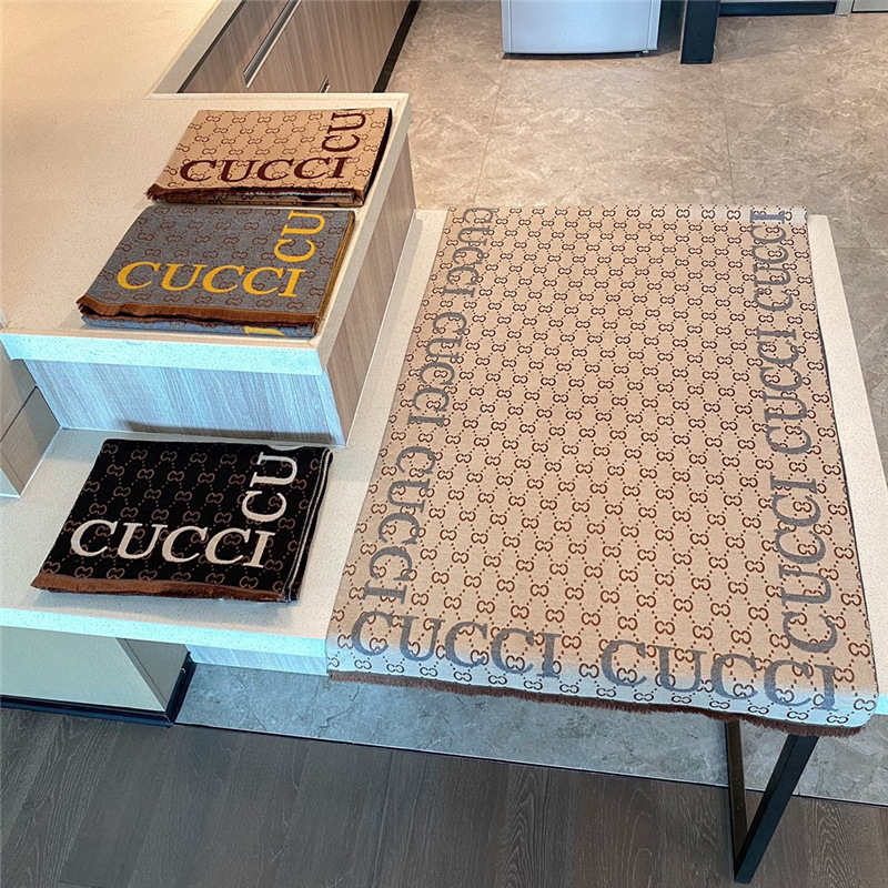 字母仿羊绒围巾女秋冬季时尚装饰空调披肩女保暖加厚围脖一件代发