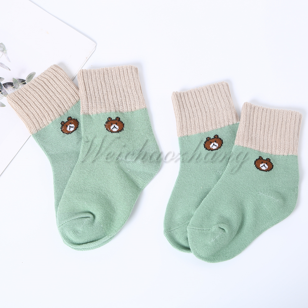 5 pairs of cotton long socks for infants and children in autumn and winter, with colorful cartoon patterns, comfortable, breathable and non-constricting details Picture