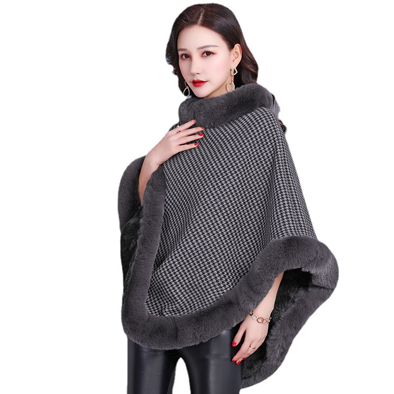 2021 New style faux fur, European and American brown women's coat, shawl and scarf, faux rex rabbit fur, medium long sleeveless checkered Item Picture