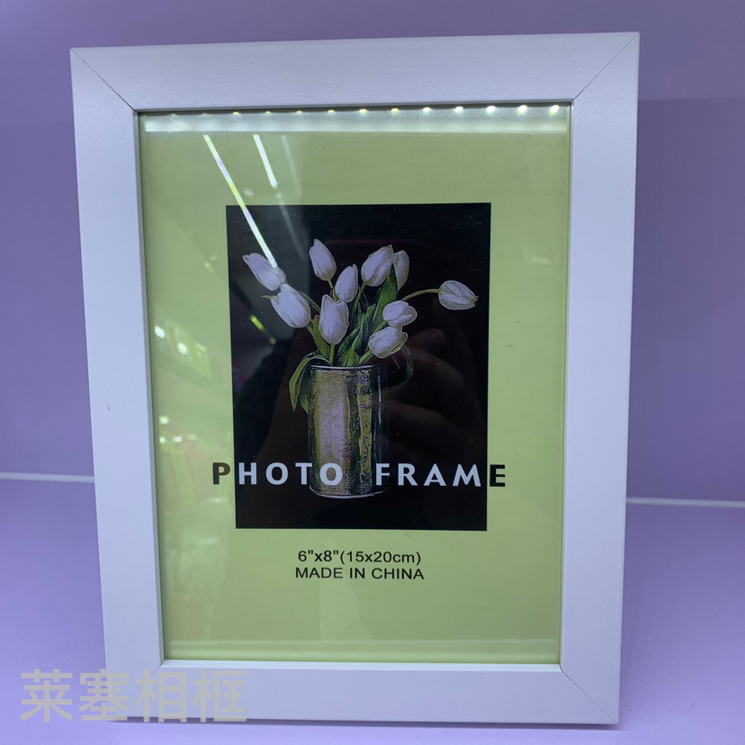 Pure white density board glass creative home decoration photos, gifts, handicrafts, ornaments, density board photo frames Application Scenario