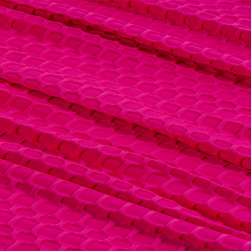 Teak large check European and American fashion peach hip-lifting pants fabric shaping hip-lifting tight yoga wear fabric details Picture