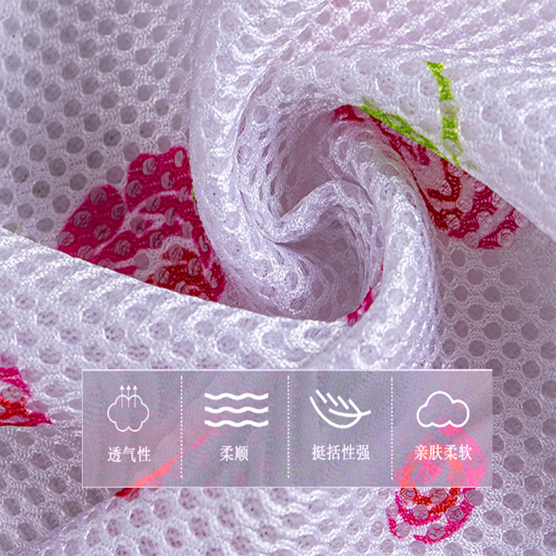 Sandwich mesh fabric, car seat cushion, shoe fabric, decorative mesh fabric, breathable and comfortable fabric are available in stock