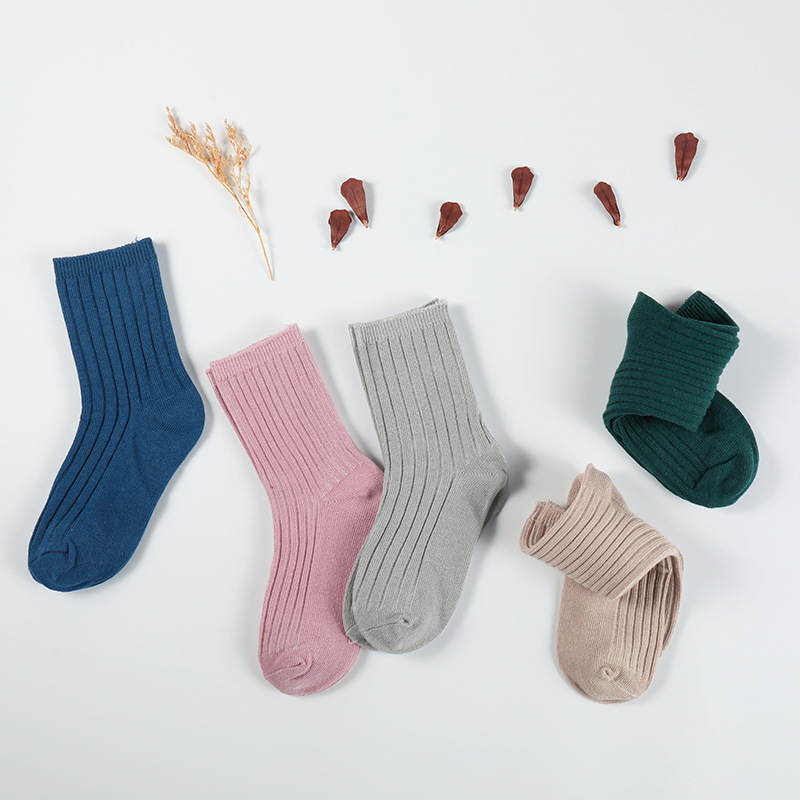 Wholesale of 2020 new Korean version autumn and winter short socks, children's solid color double-needle socks, wholesale of spring and autumn boys' and girls' socks details Picture