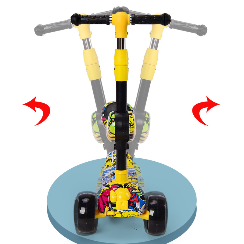 Factory wholesale of 2-6-10-year-old boys' and girls' three-in-one scooters that can be ridden and slid Application Scenario