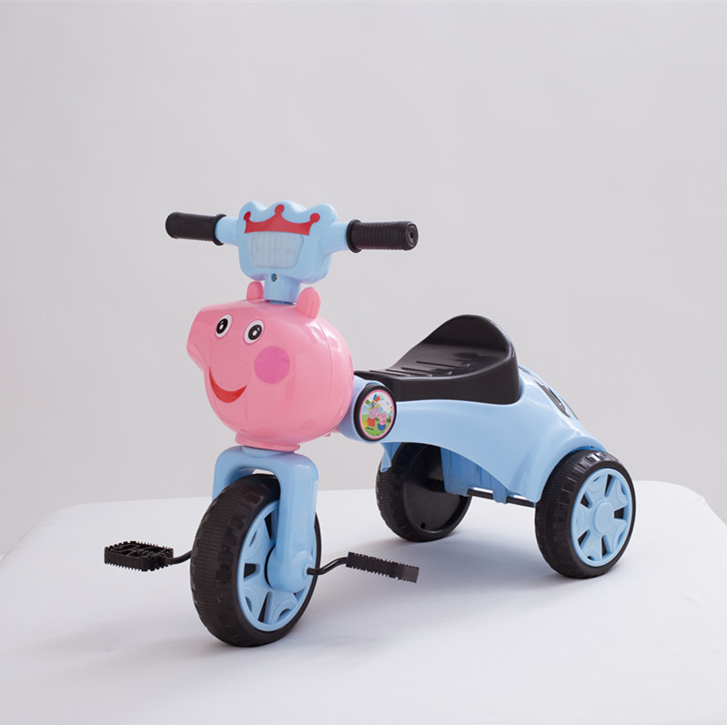 Children's tricycle, bicycle, foldable, music and light, 1-3-5 years old bicycle, children's toy car Application Scenario